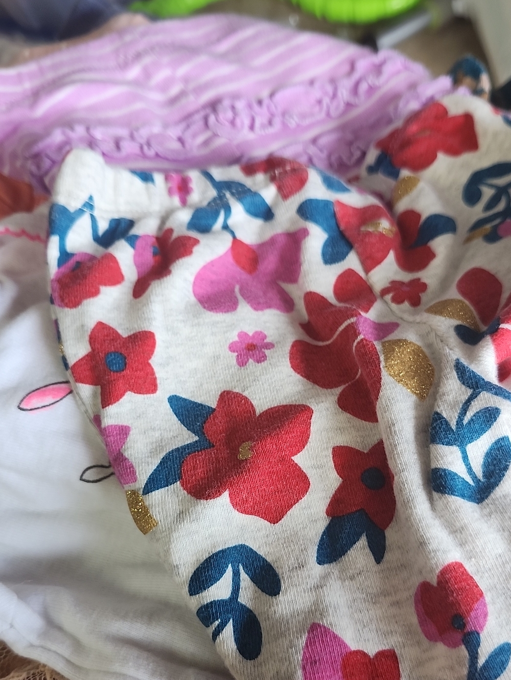 $3 Month Bundle 5 Onsies 3 Pants 1 Jean 1  Top Get 2 Bundles For $10